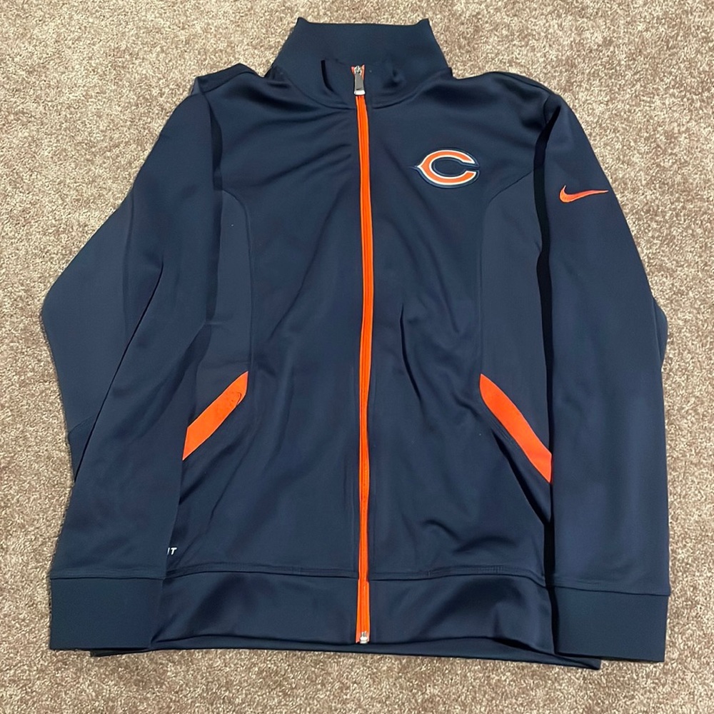Nike full zip up Chicago bears jacket.